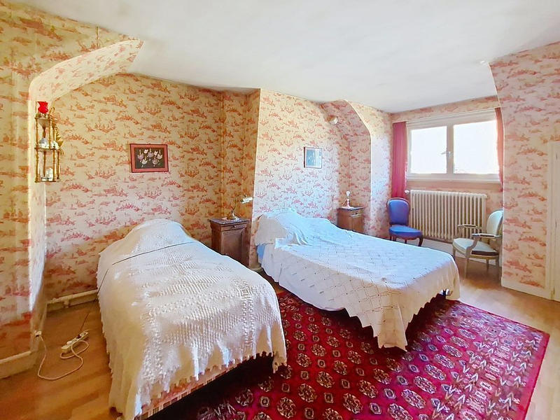 Maison - 137 m² - 4 pièces