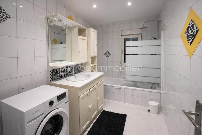 Appartement - 50 m² - 3 pièces