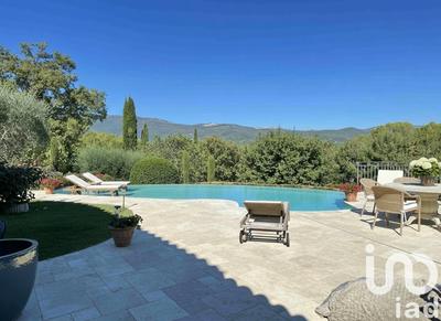 Maison - 155 m² - 5 pièces