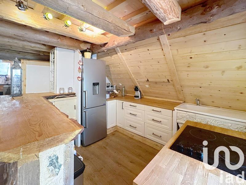 Maison - 95 m² - 3 pièces