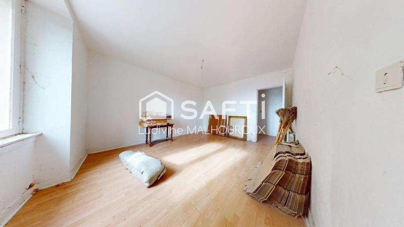 Maison - 377 m² - 15 pièces