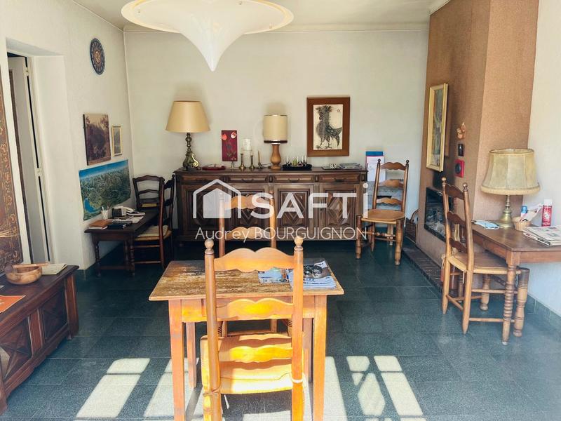 Maison - 120 m² - 7 pièces