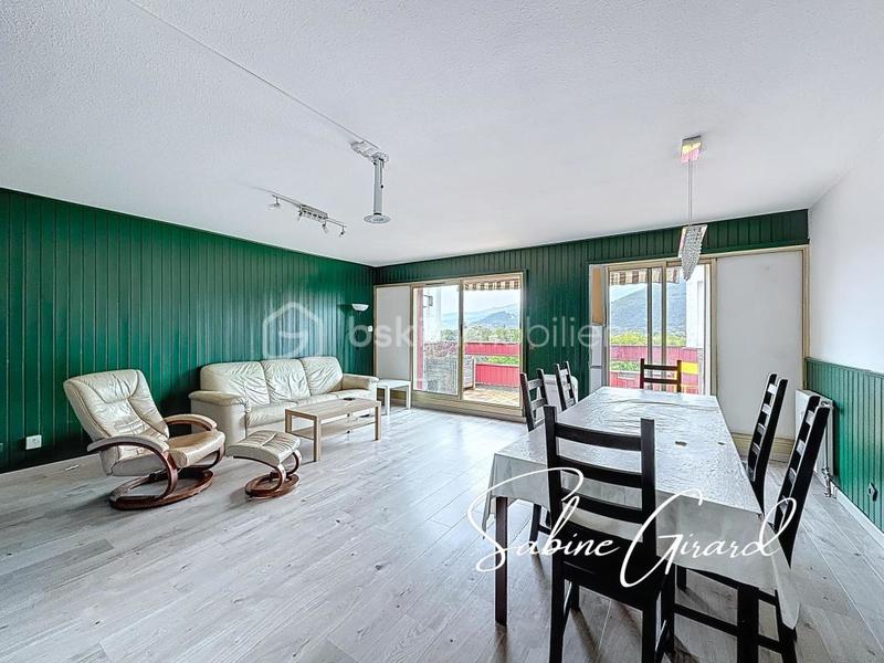 Duplex - 101 m² - 5 pièces