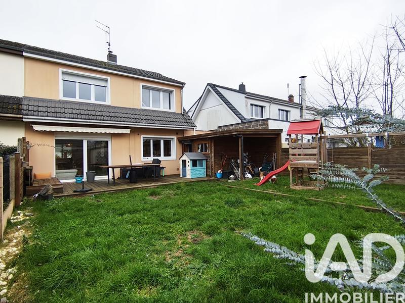 Maison - 95 m² - 7 pièces