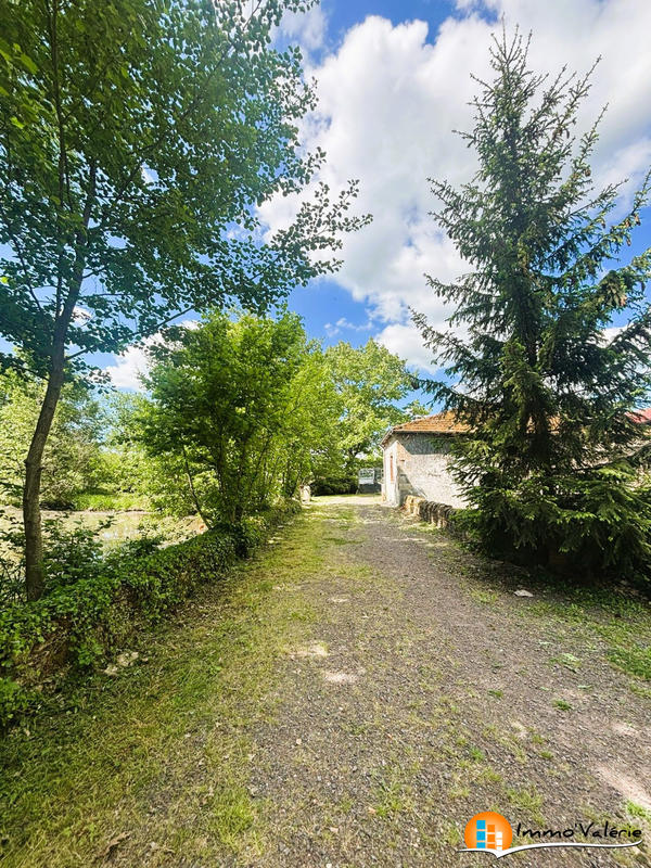 Maison - 189 m² - 7 pièces