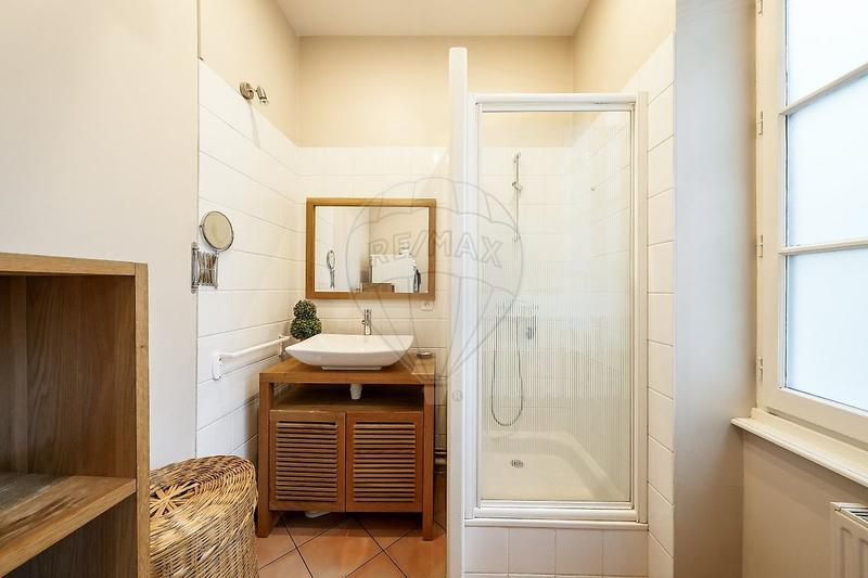 Appartement - 183 m² - 8 pièces