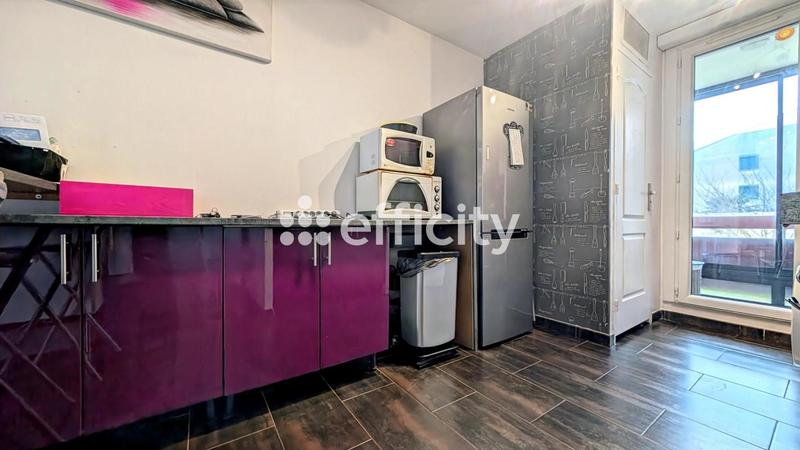 Appartement ancien - 85 m² - 4 pièces