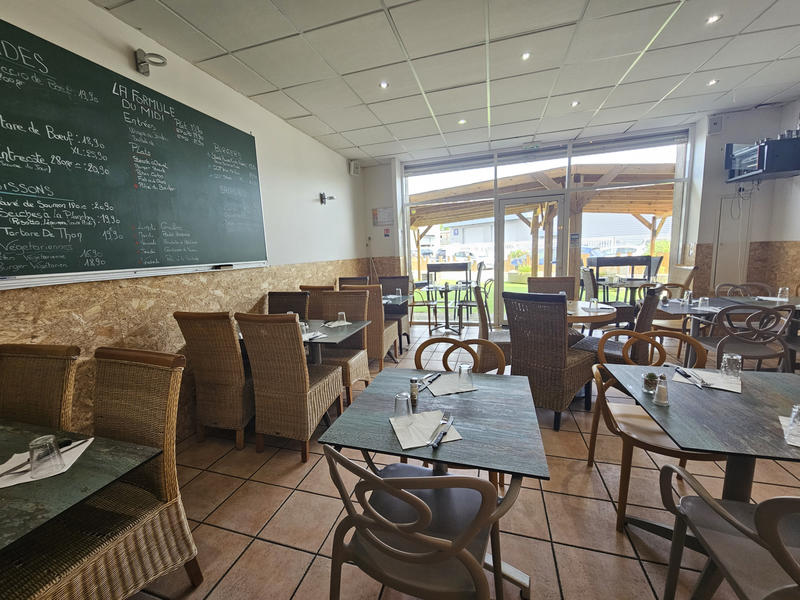 Fonds de commerce - Magasins - 105 m²