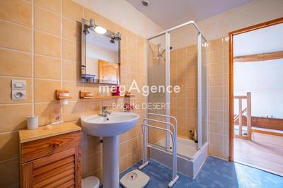 Maison - 170 m² - 6 pièces