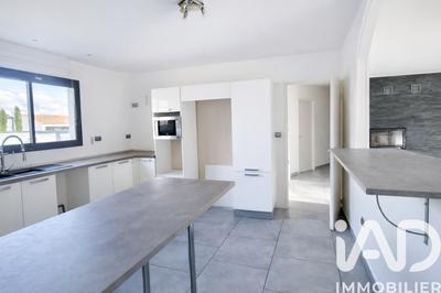 Maison - 161 m² - 5 pièces