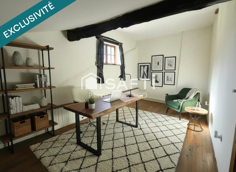 Maison - 313 m² - 11 pièces