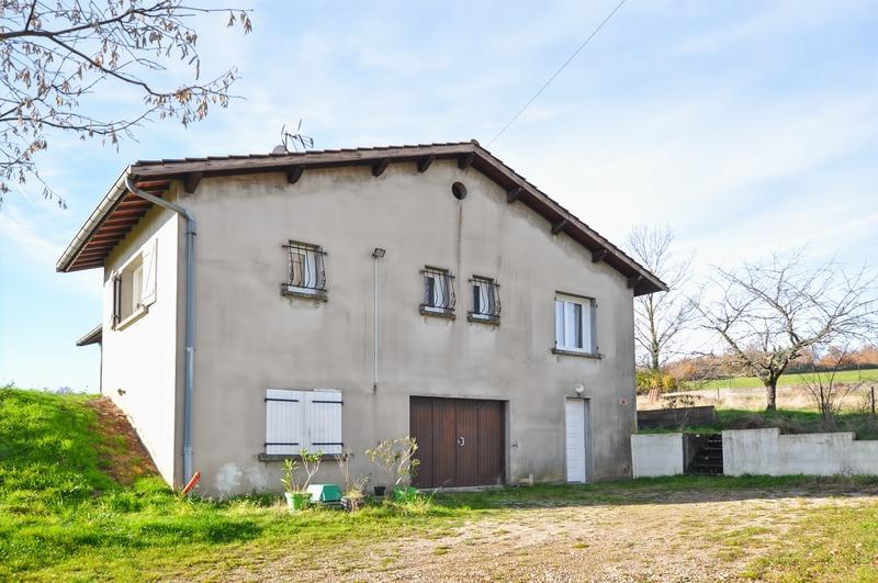 Maison - 99 m² - 4 pièces