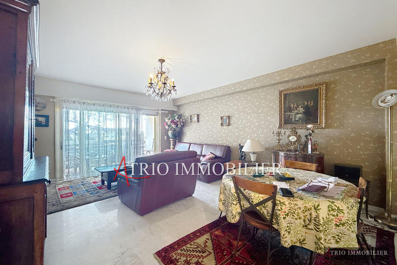 Appartement - 85 m² - 3 pièces