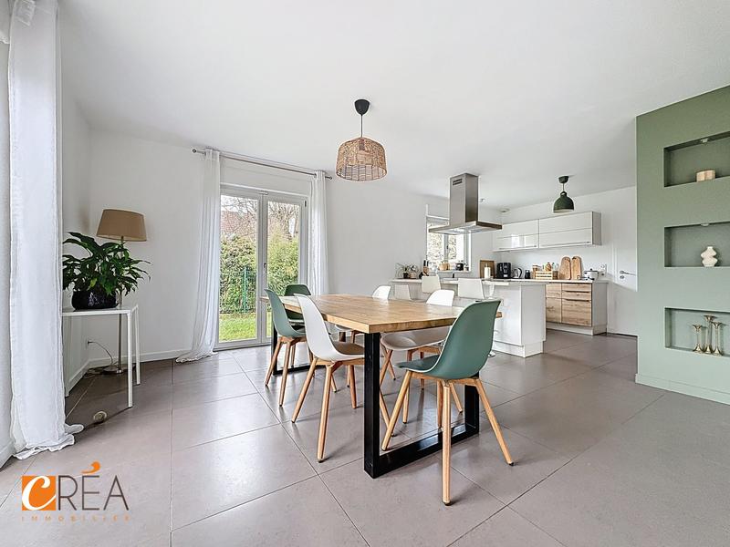 Maison - 150 m² - 6 pièces