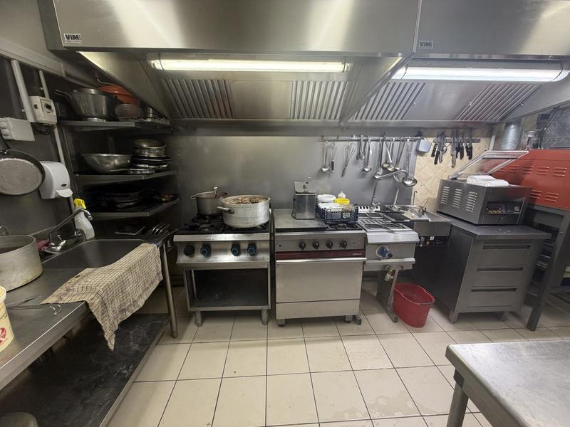 Fonds de commerce - Hôtellerie / Restauration - 150 m²