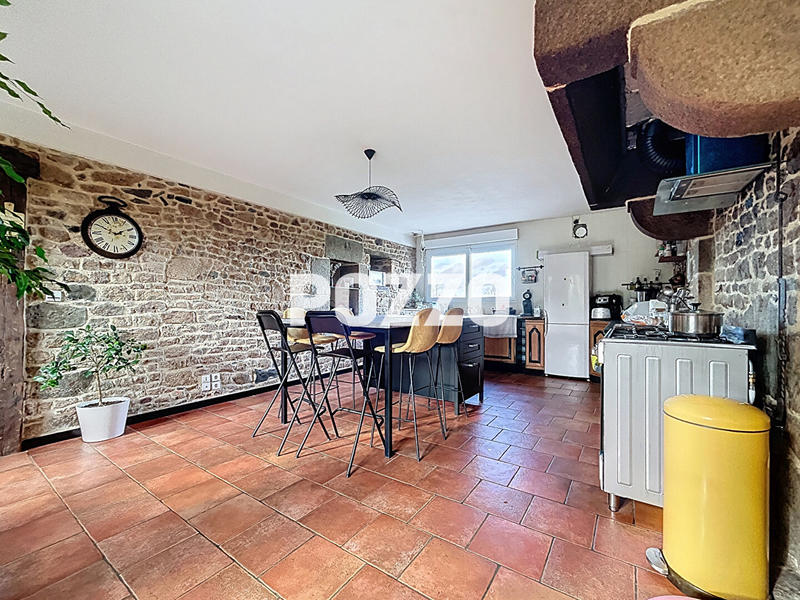 Maison - 192 m² - 7 pièces