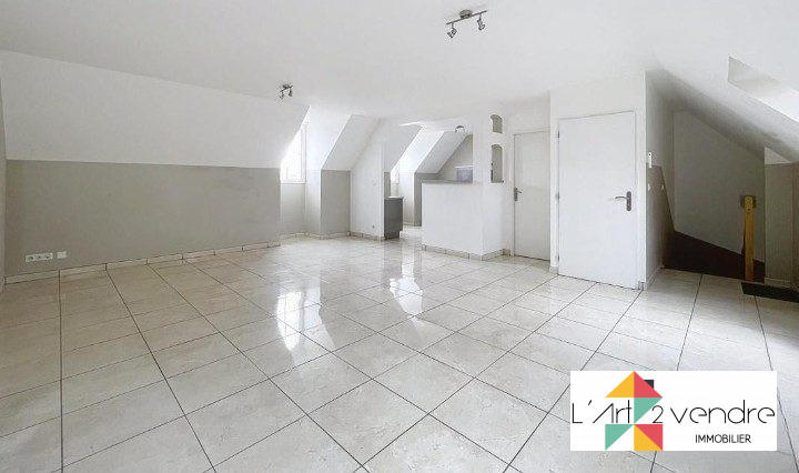 Maison traditionnelle - 148 m² - 6 pièces