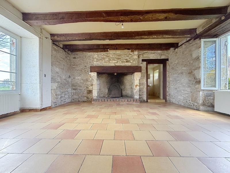 Maison - 217 m² - 6 pièces