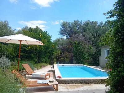 Maison - 136 m² - 4 pièces