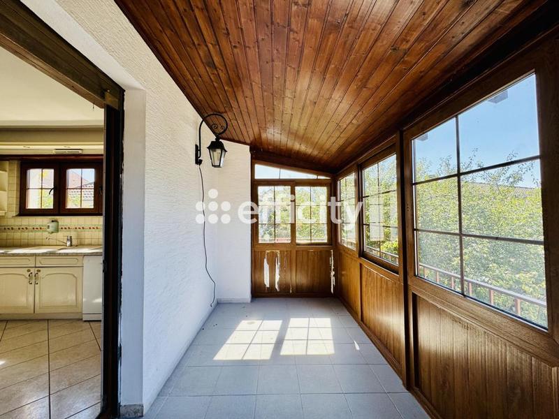 Maison - 195 m² - 5 pièces