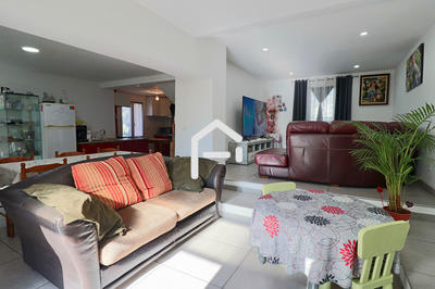 Maison - 129 m² - 6 pièces