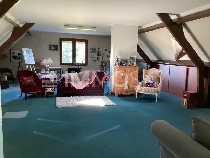 Pavillon - 177 m² - 7 pièces