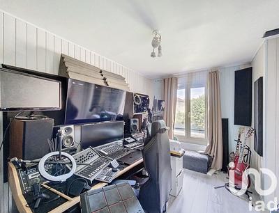 Appartement - 72 m² - 3 pièces