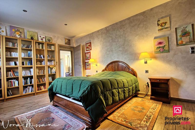 Maison - 195 m² - 6 pièces