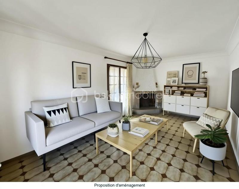 Maison traditionnelle - 232 m² - 8 pièces