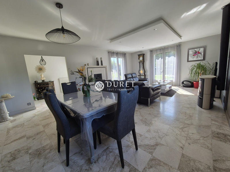 Maison traditionnelle - 125 m² - 4 pièces