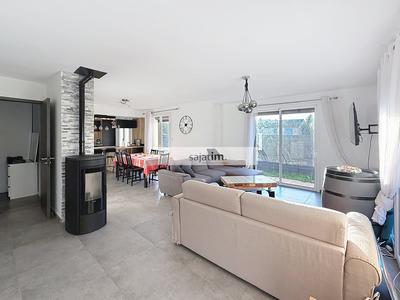 Maison - 131 m² - 6 pièces