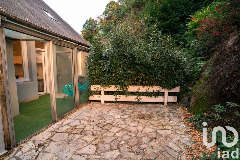 Maison - 153 m² - 9 pièces