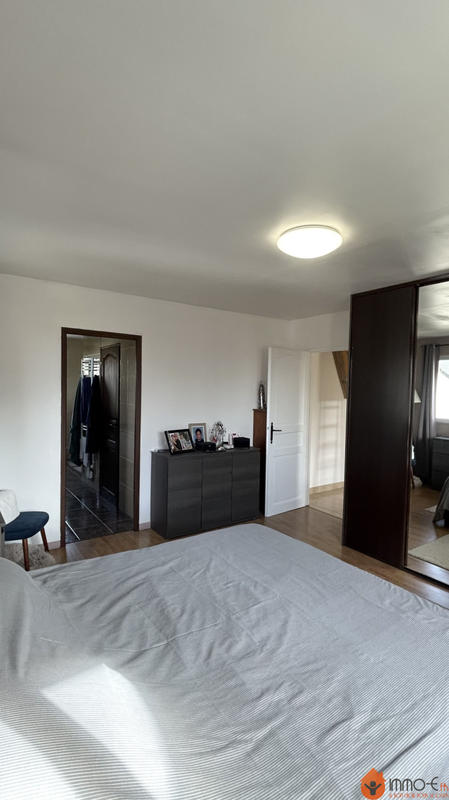 Maison - 170 m² - 6 pièces