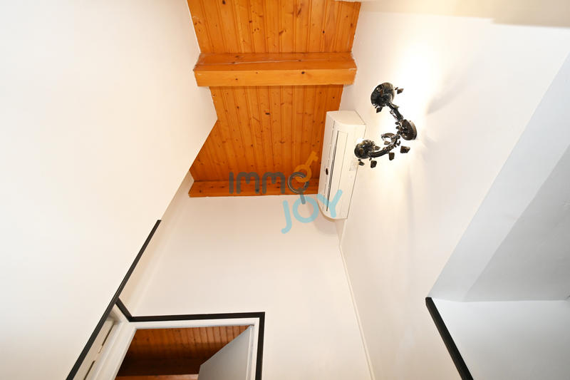 Maison - 77 m² - 4 pièces