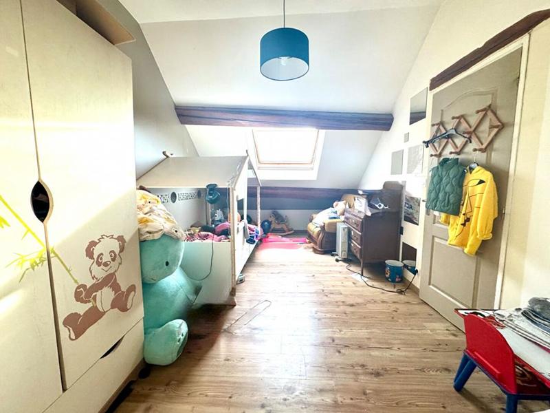 Maison - 100 m² - 6 pièces