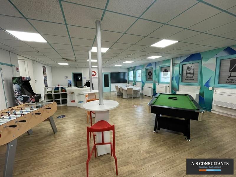 Bureau - 355 m² - 8 pièces