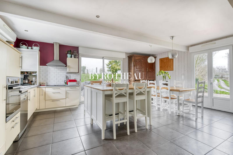 Maison - 150 m² - 6 pièces