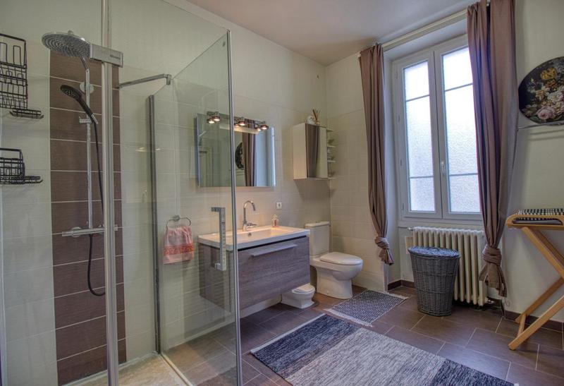 Maison bourgeoise - 378 m² - 10 pièces