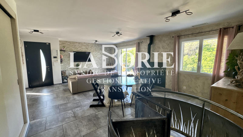 Maison - 157 m² - 6 pièces