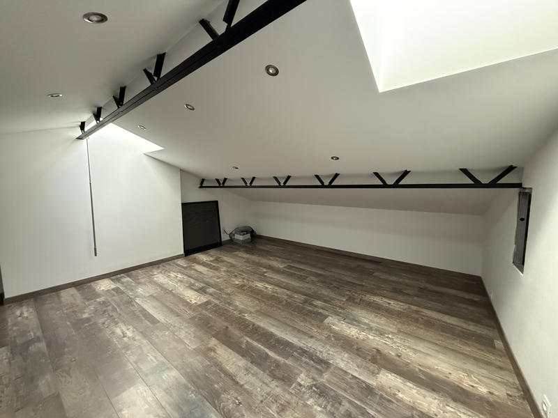 Maison - 160 m² - 6 pièces