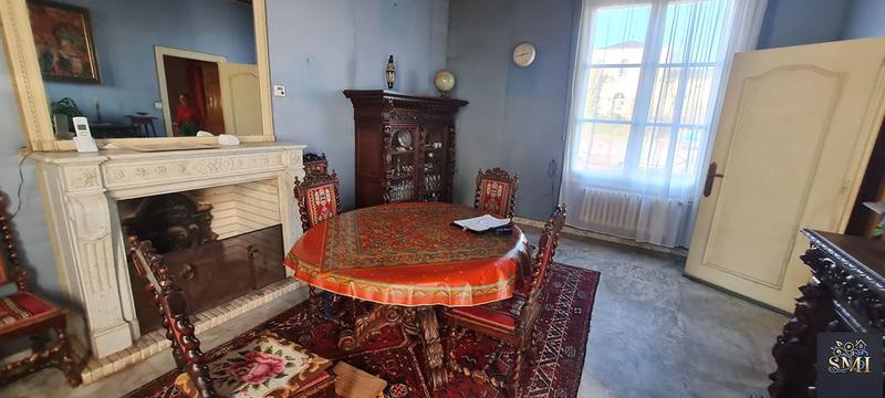 Maison de village - 236 m² - 16 pièces