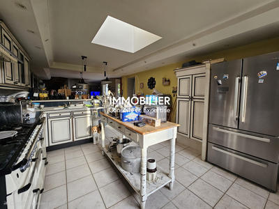 Viager - Maison - 175 m² - 4 pièces