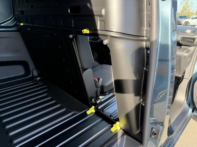 Peugeot Partner III m Cu std Diesel 100ch Manuelle Pro Skill