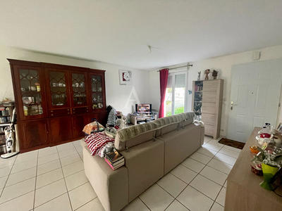 Maison - 89 m² - 5 pièces