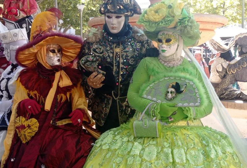 Les Flâneries au Miroir