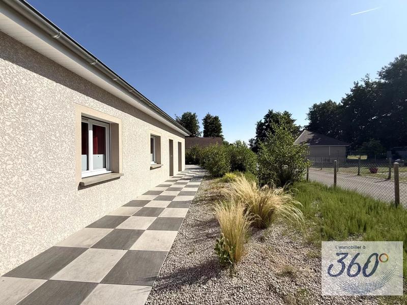 Maison - 85 m² - 4 pièces