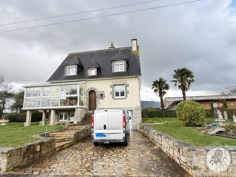 Maison - 130 m² - 6 pièces