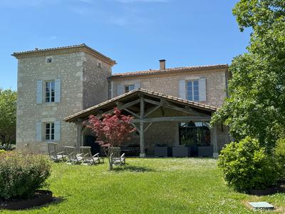 Manoir - 954 m² - 22 pièces