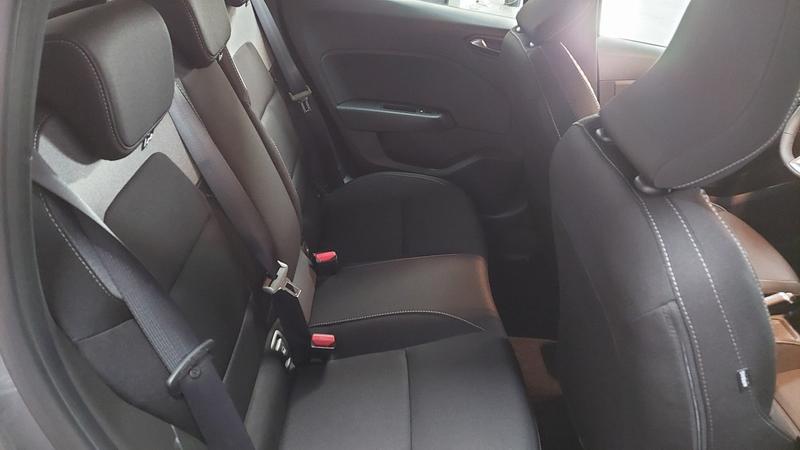 Renault Clio V Evolution Blue dCi 100