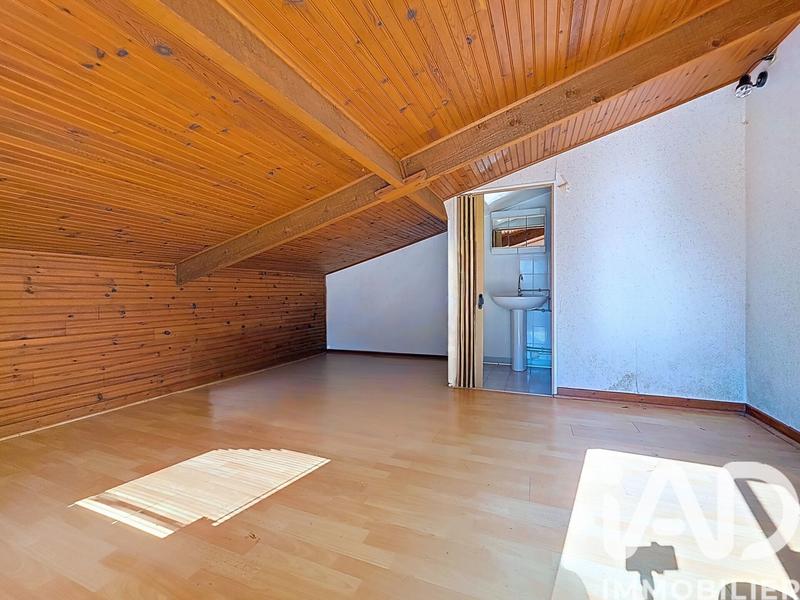 Maison - 84 m² - 4 pièces